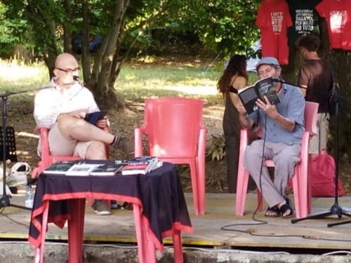 Scrittori «contro». Alessio Lega e Olmo Losca. “Festival Sedicidiagosto 2023”, nella cornice di Roccatederighi in Maremma.